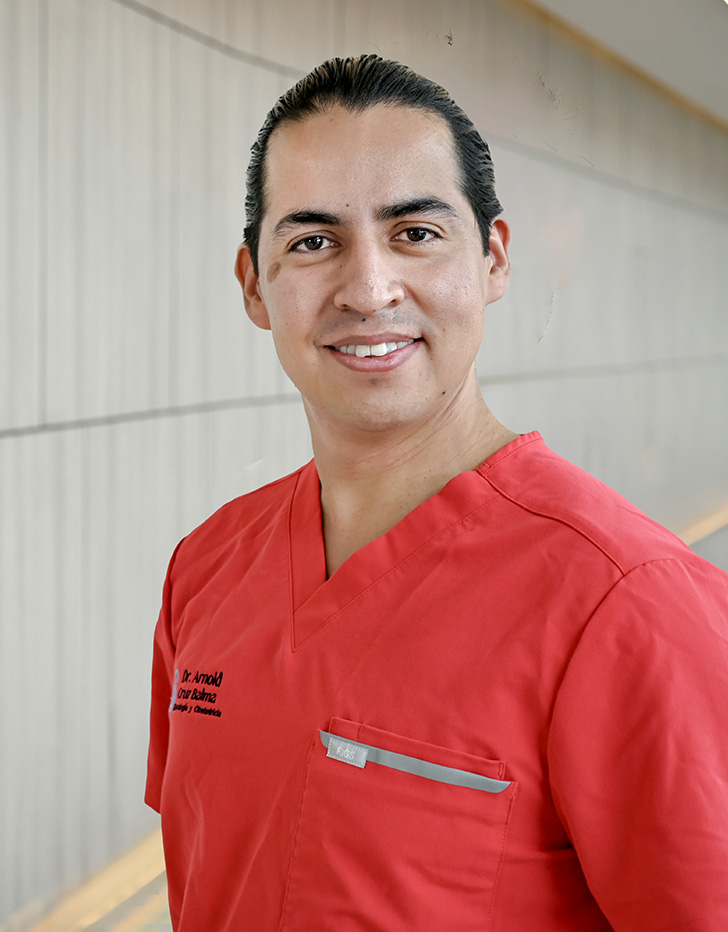 Es la foto de perfil de un ginecólogo y obstetra en Puebla de Hospital Angeles Puebla.